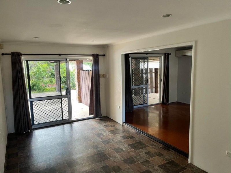 2/98A Andergrove Road, Andergrove QLD 4740