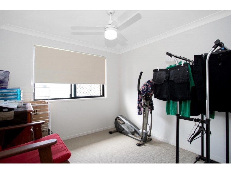 11 Eales Road, Rural View QLD 4740