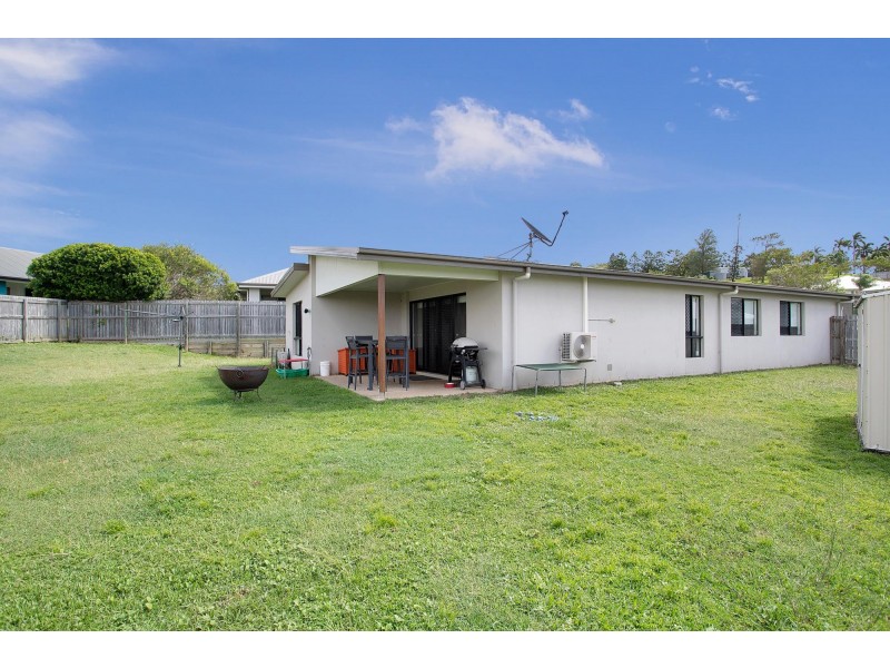 11 Eales Road, Rural View QLD 4740