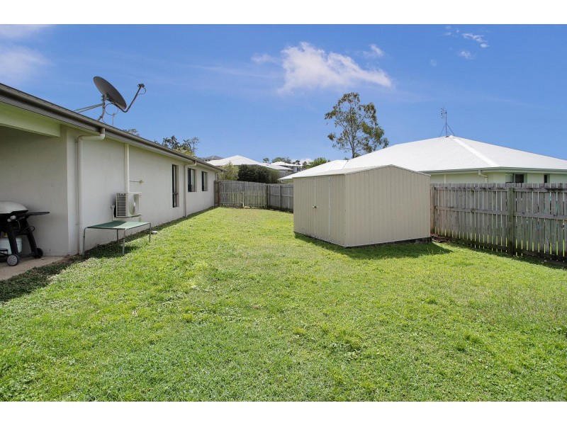 11 Eales Road, Rural View QLD 4740