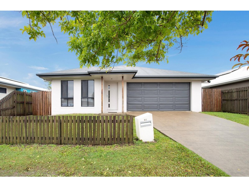25 Montgomery Street, Rural View QLD 4740