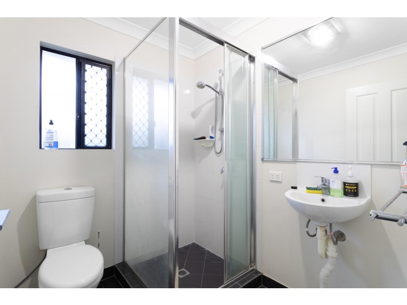 25 Montgomery Street, Rural View QLD 4740