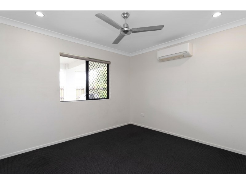 25 Montgomery Street, Rural View QLD 4740
