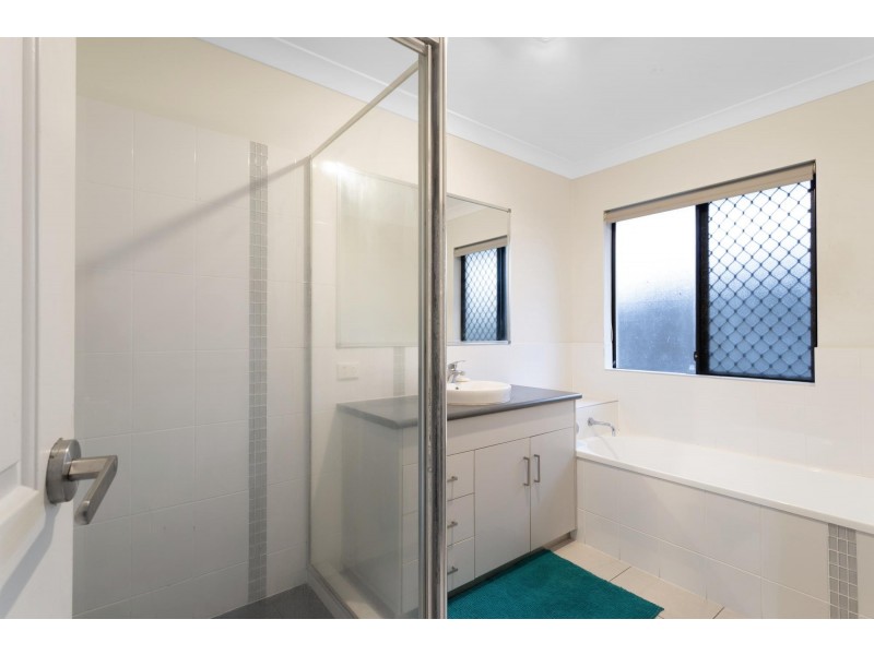 25 Montgomery Street, Rural View QLD 4740