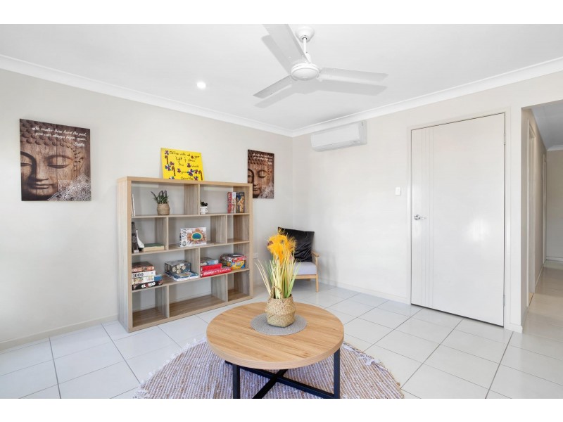 27 Montgomery Street, Rural View QLD 4740