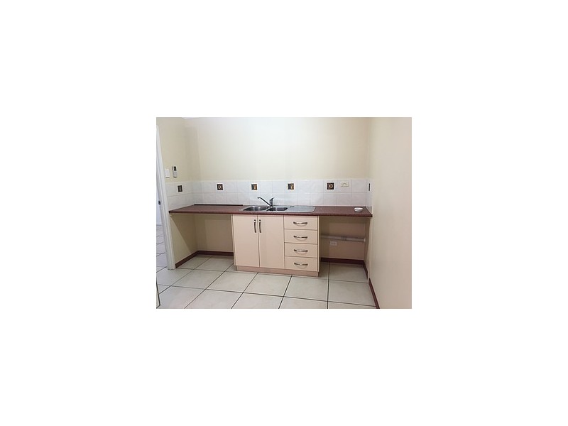 4 Grout Street, Moranbah QLD 4744