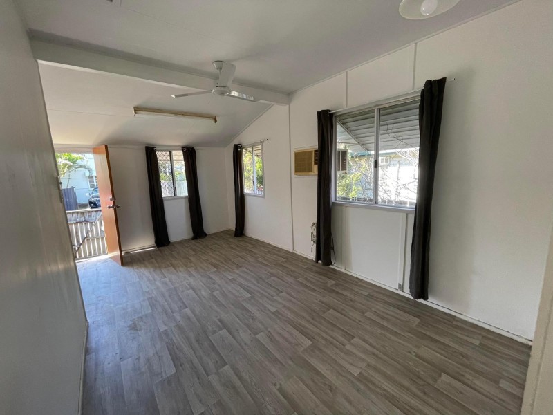 8 Tay Street, South Mackay QLD 4740
