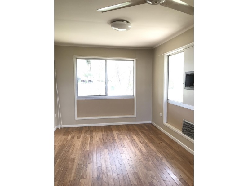 10 Harris Court, Moranbah QLD 4744