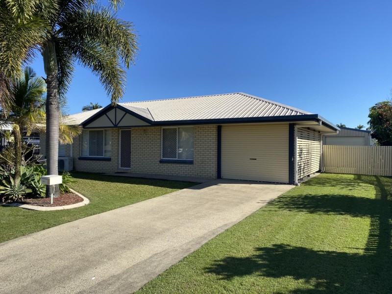 9 Waratah Street, Beaconsfield QLD 4740