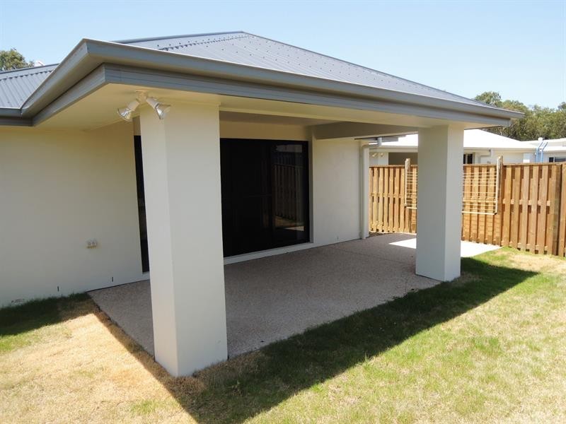 22a Newport parade, Blacks Beach QLD 4740