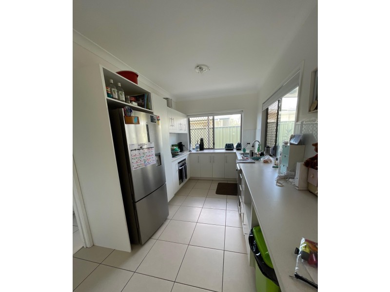 6 Matheson Ct, Middlemount QLD 4746