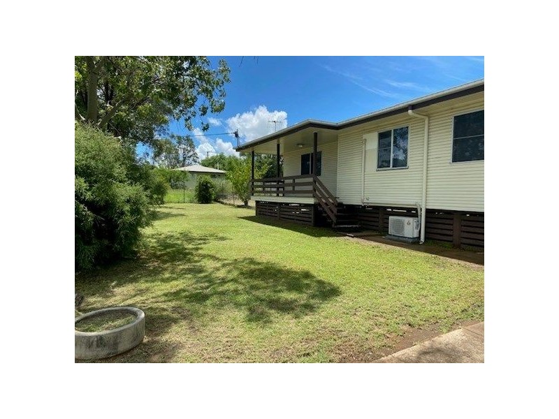 6 Murphy Street, Dysart QLD 4745
