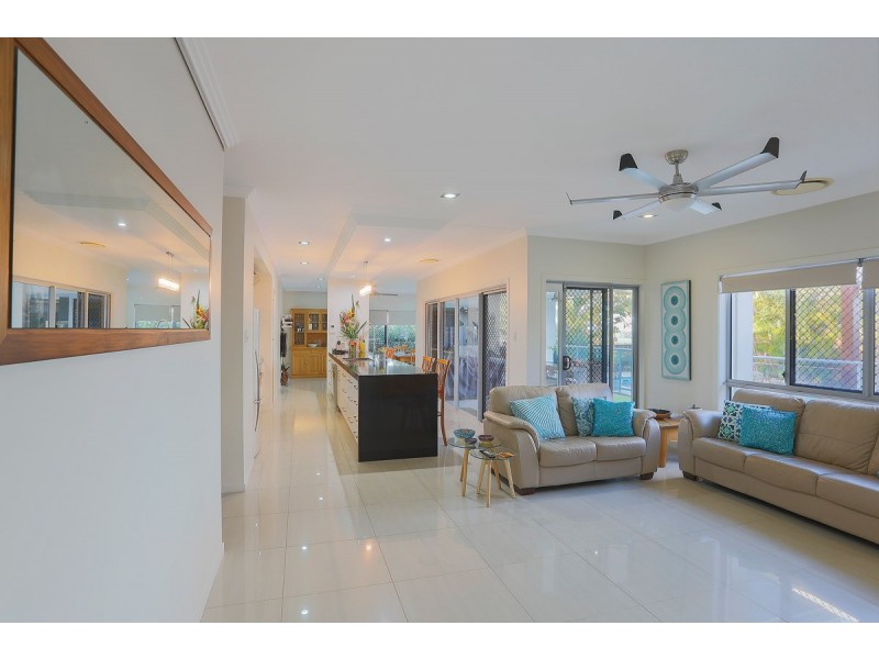 79 Gingham Street, Glenella QLD 4740