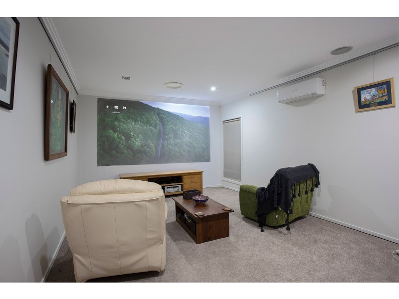 79 Gingham Street, Glenella QLD 4740