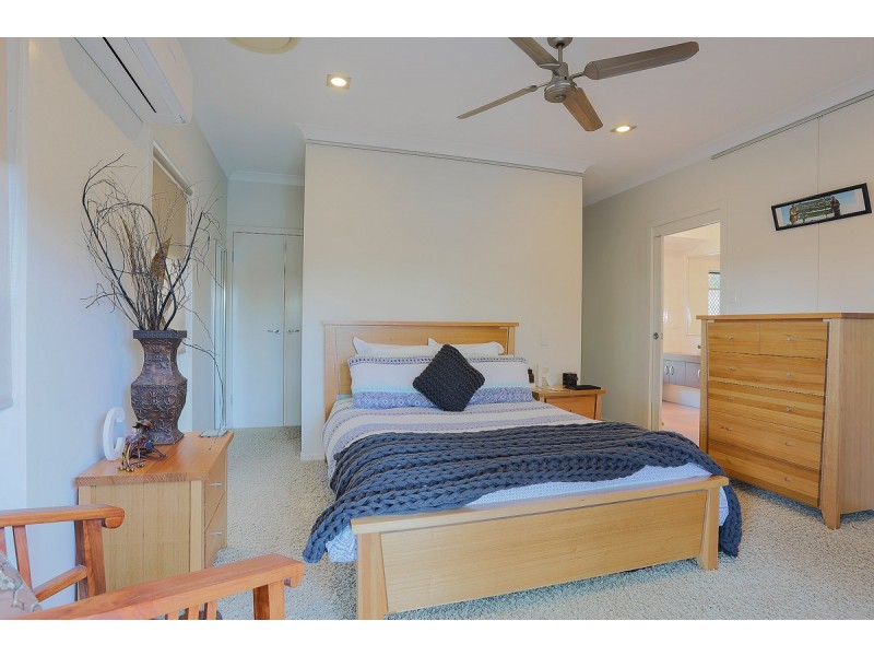 79 Gingham Street, Glenella QLD 4740