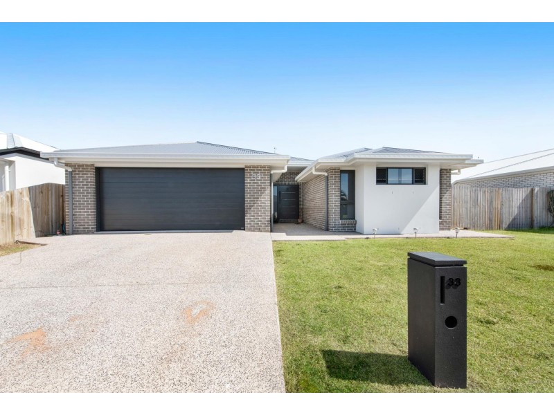 33 Devereux Street, Rural View QLD 4740