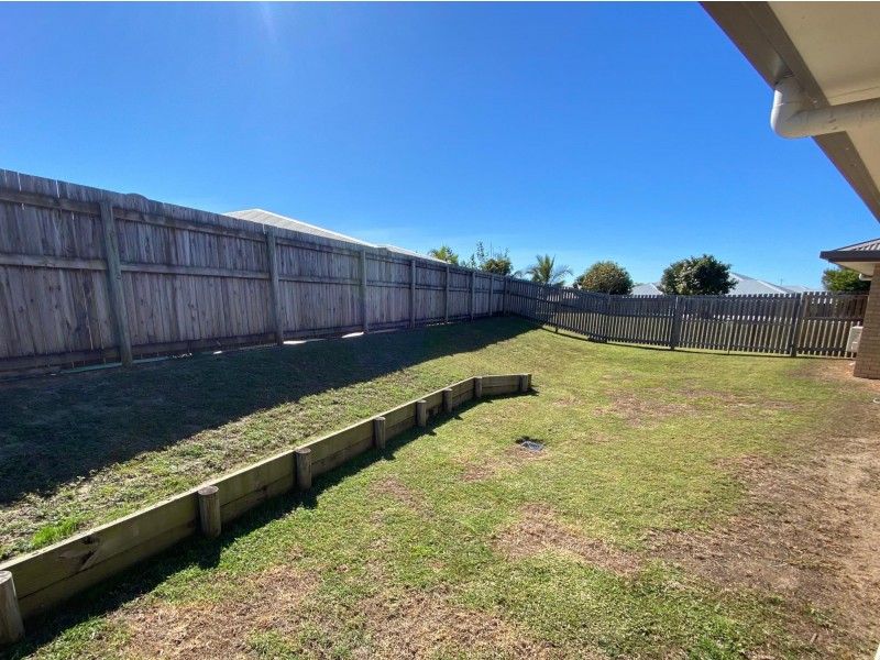 34 Hinze Circuit, Rural View QLD 4740