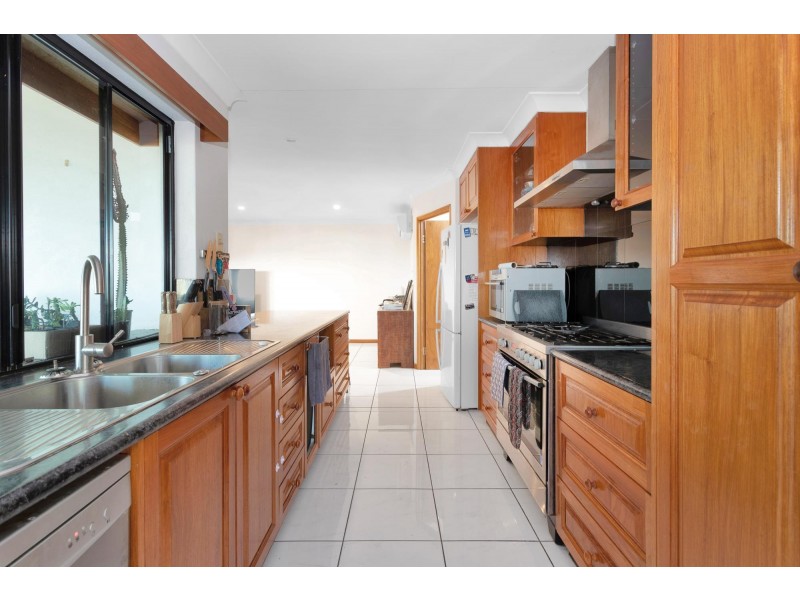 13 Nunkeri Drive, North Mackay QLD 4740