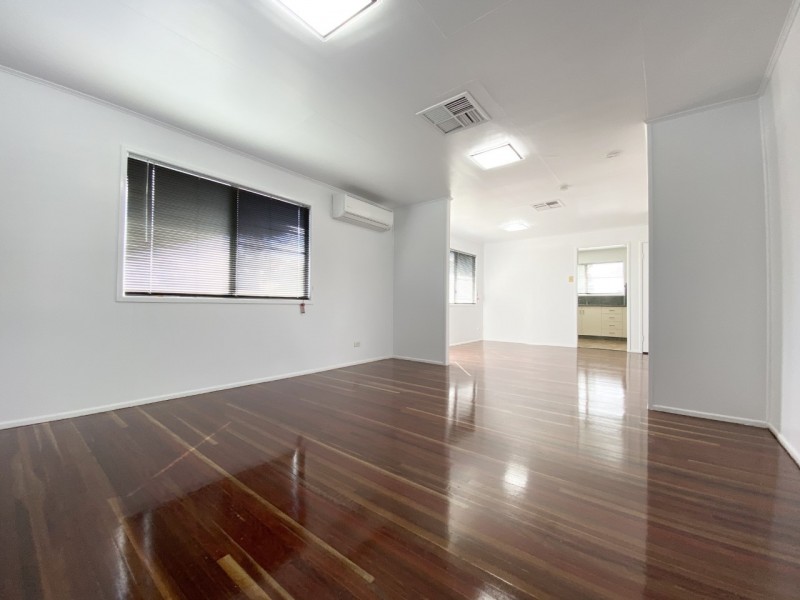 6 Barraclough Crescent, Moranbah QLD 4744