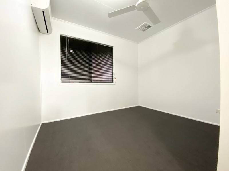 6 Barraclough Crescent, Moranbah QLD 4744