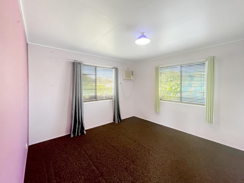 10 Perry Street, Dysart QLD 4745