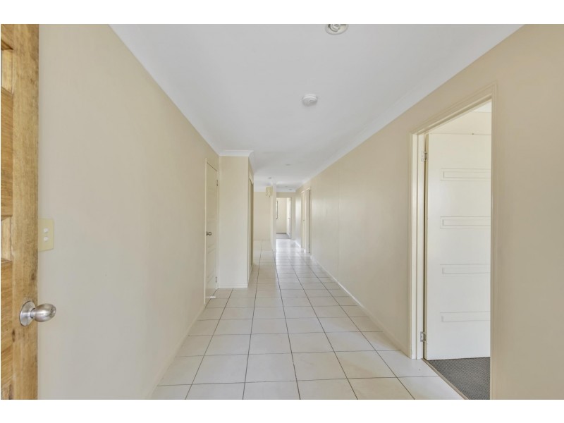 1 Narrabeen Street, Blacks Beach QLD 4740