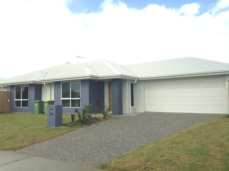 122 Whitehaven Drive, Blacks Beach QLD 4740