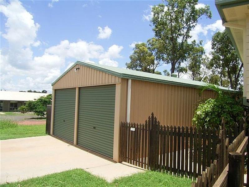 90 McCool Street, Moranbah QLD 4744