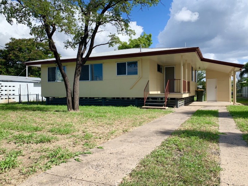 3 Menzies Street, Dysart QLD 4745