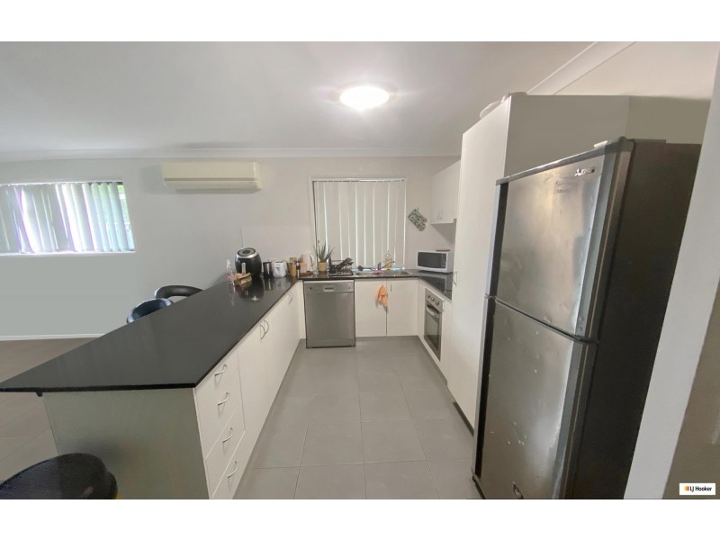 66 Newport Parade, Blacks Beach QLD 4740