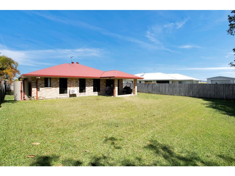 35 O’Neill Place, Marian QLD 4753