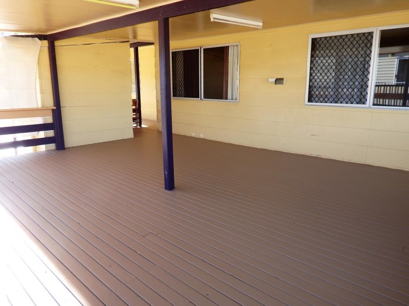 2 Coleman Street, Dysart QLD 4745