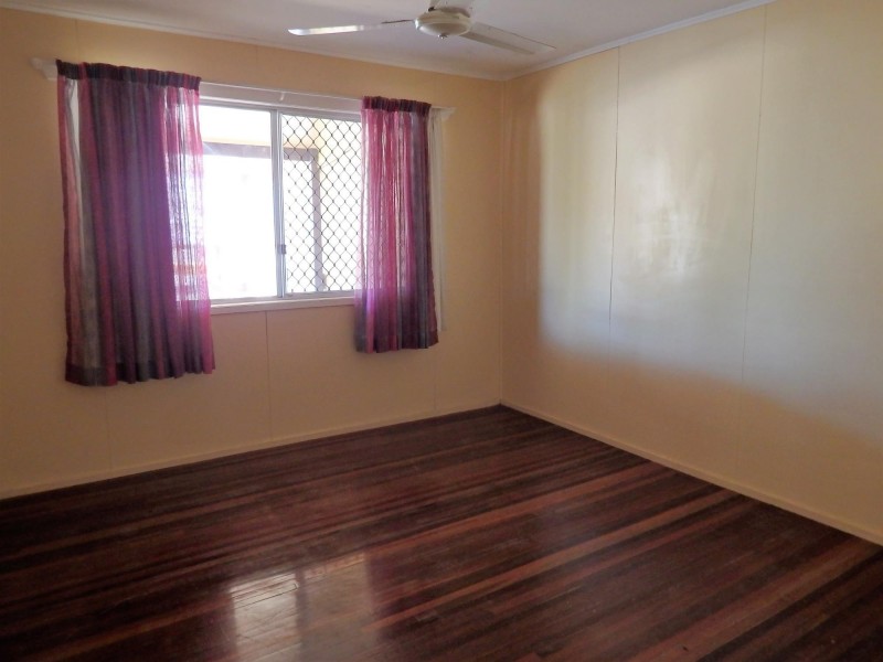 2 Coleman Street, Dysart QLD 4745