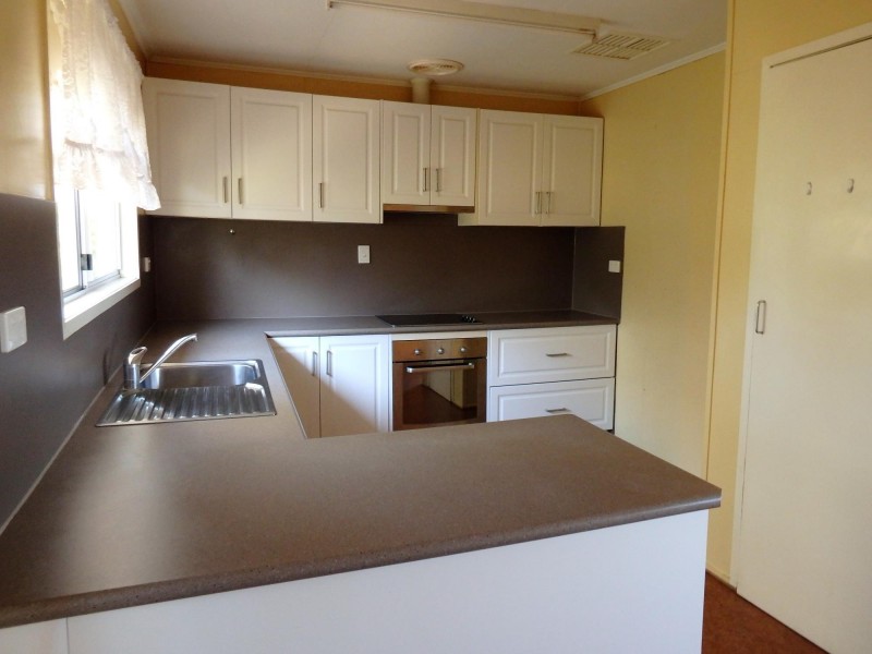 2 Coleman Street, Dysart QLD 4745