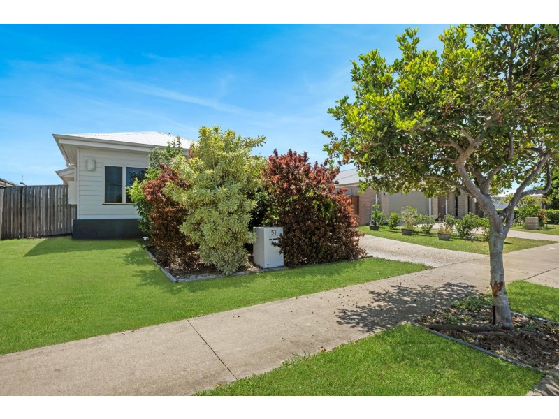 51 Stone Drive, Bucasia QLD 4750