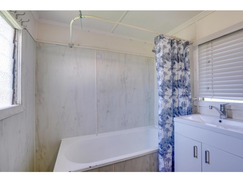 3 Byron Street, Mackay QLD 4740