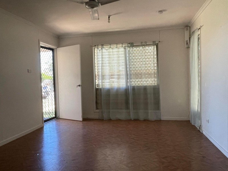 20 Belyando Avenue, Moranbah QLD 4744