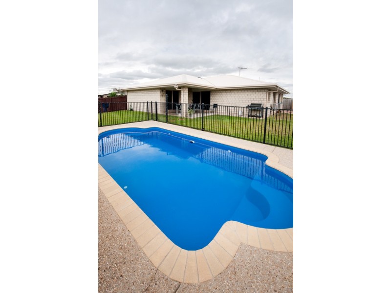 43 Debbiesue Drive, Mount Pleasant QLD 4740