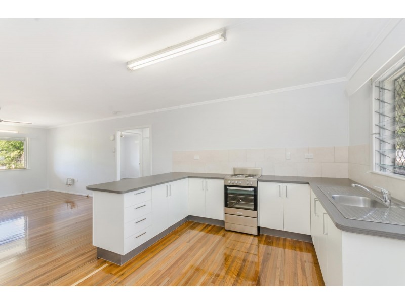 219 Charles Street, Heatley QLD 4814