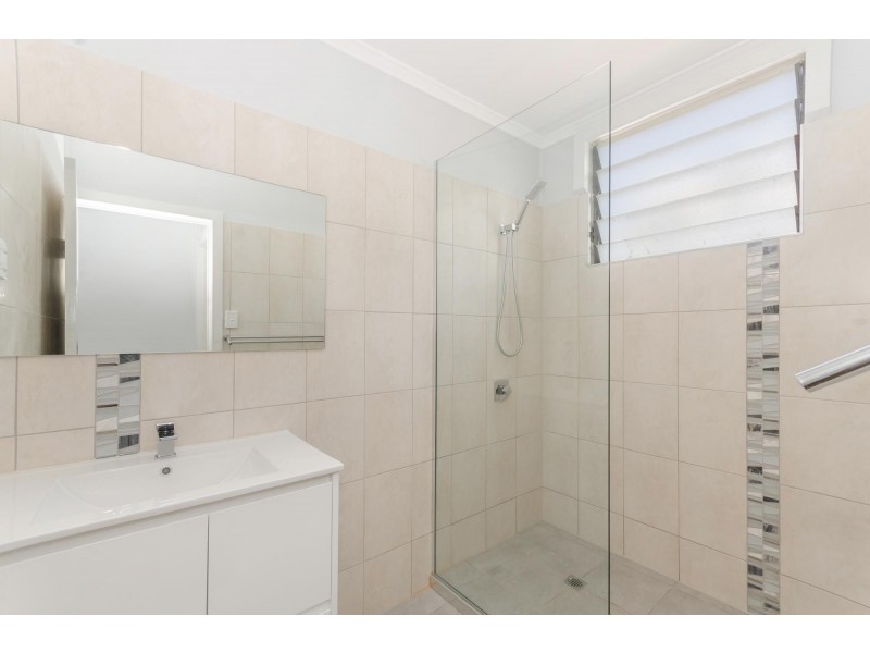 219 Charles Street, Heatley QLD 4814