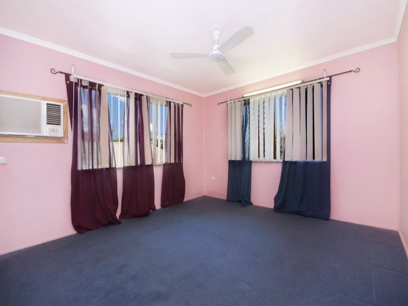 219 Charles Street, Heatley QLD 4814