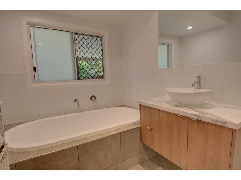 2 Gemini Drive, Andergrove QLD 4740