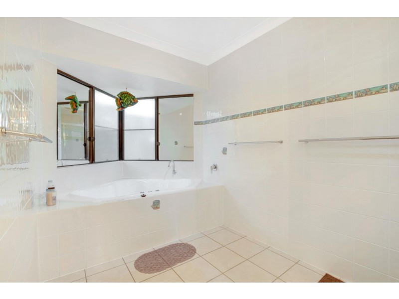 17 Kippen Street, East Mackay QLD 4740