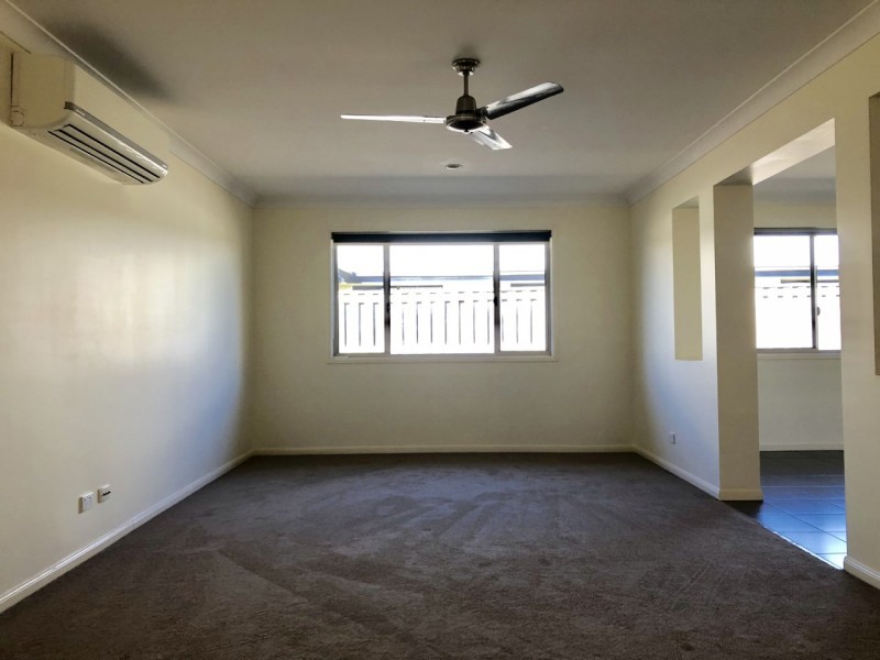 5 Trinity Parade, Blacks Beach QLD 4740
