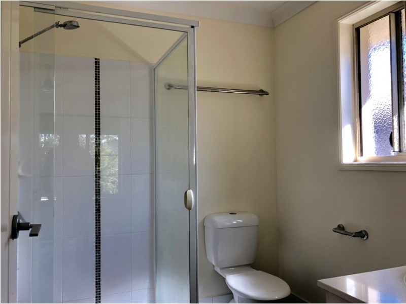 5 Trinity Parade, Blacks Beach QLD 4740