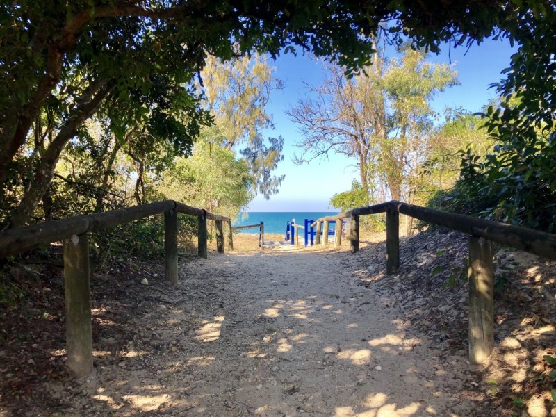 5 Trinity Parade, Blacks Beach QLD 4740