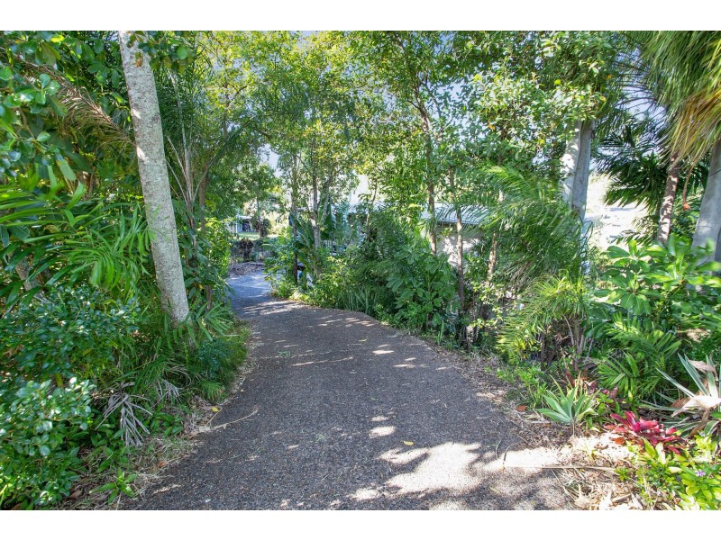 14 Adair Court, Rural View QLD 4740