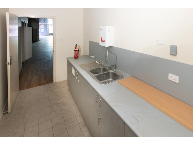 75 Victoria, Mackay QLD 4740