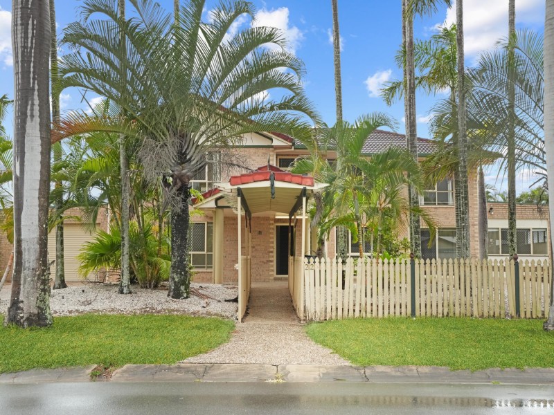 22 Cassia Street, Beaconsfield QLD 4740