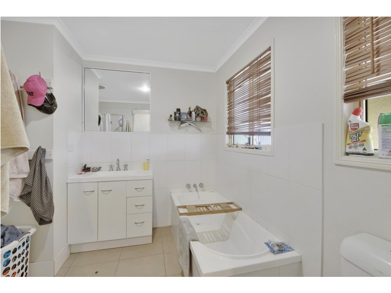 1 Adair Street, Dysart QLD 4745